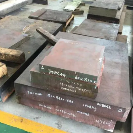 Toolox40 tool steel